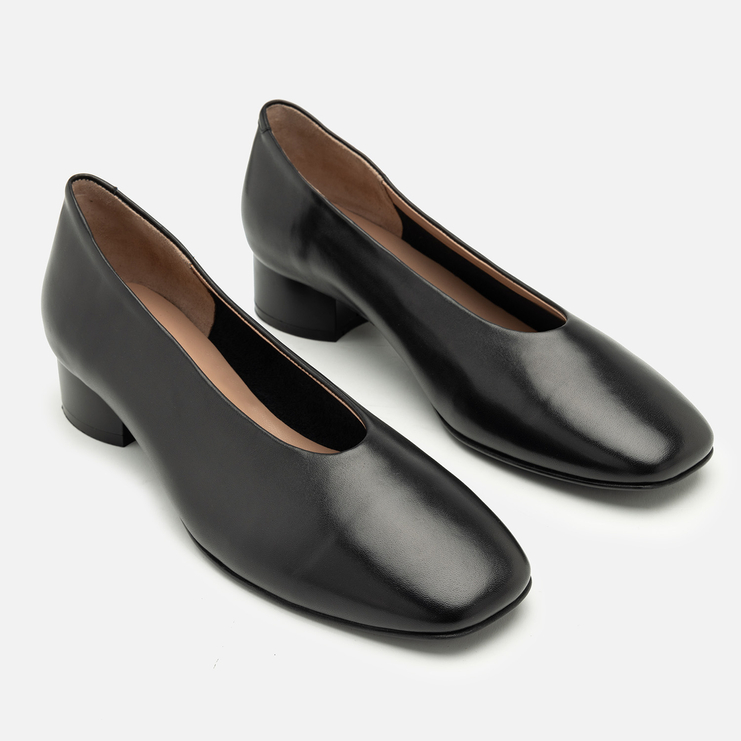 Czółenka R.Polański 2133 - Czarny Lico