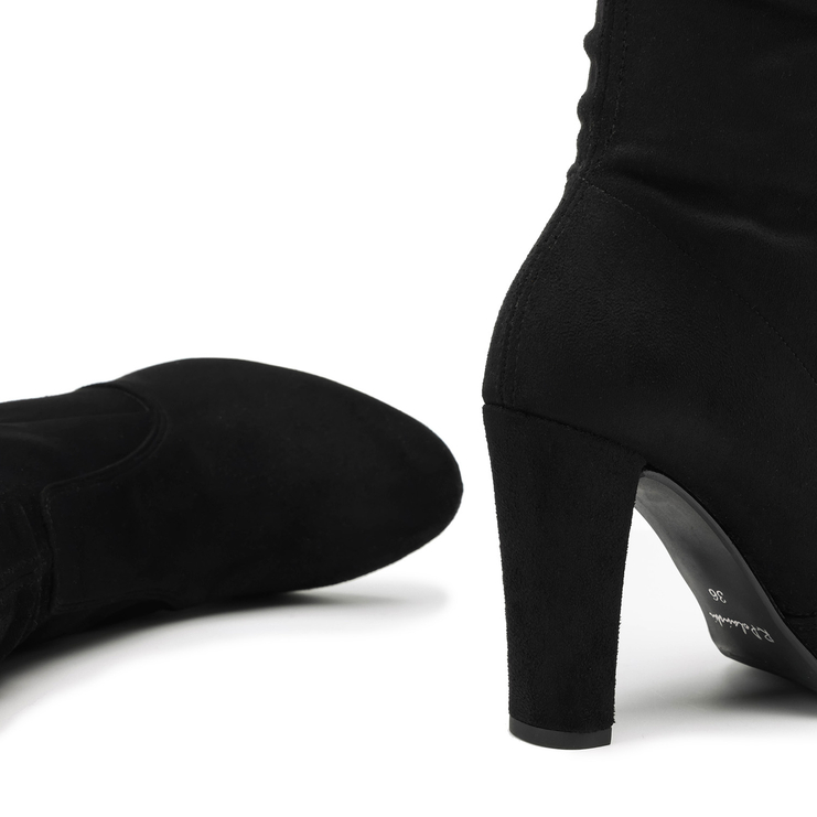 Muszkieterki 761 - Czarny Zamsz