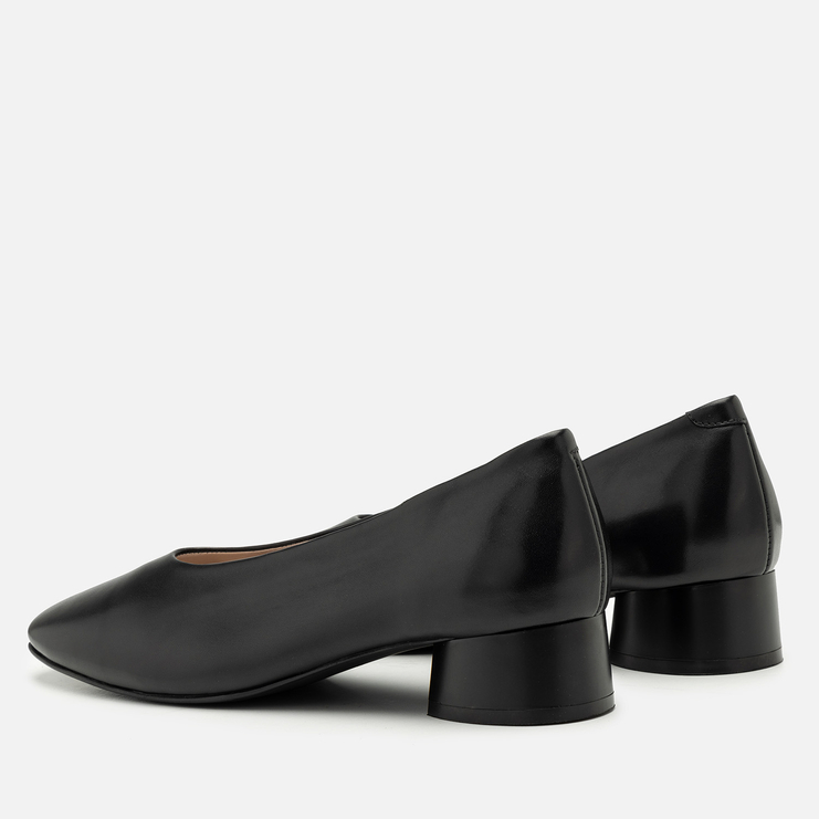 Czółenka R.Polański 2133 - Czarny Lico