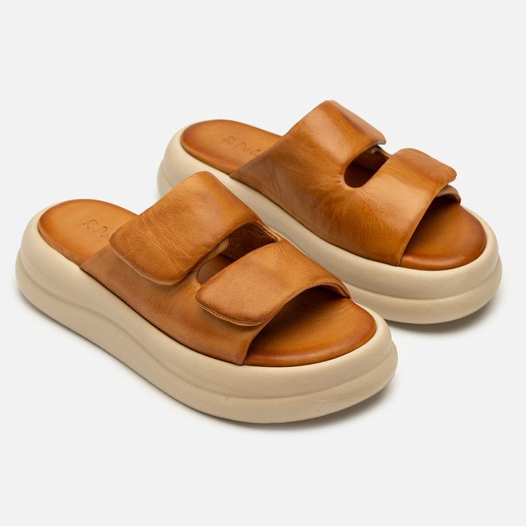 Klapki R.Polański 2195 - Camel Lico